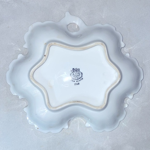 Porcelain Vintage Vanity Trinket Dish Made by ESD Japan Hand Painted Roses EUC - Picture 7 of 11